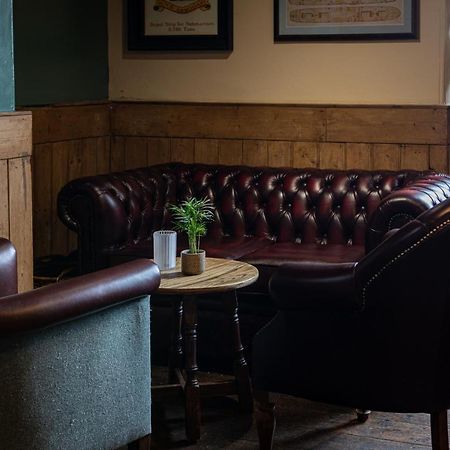 The Three Tuns Hotel Helston Buitenkant foto
