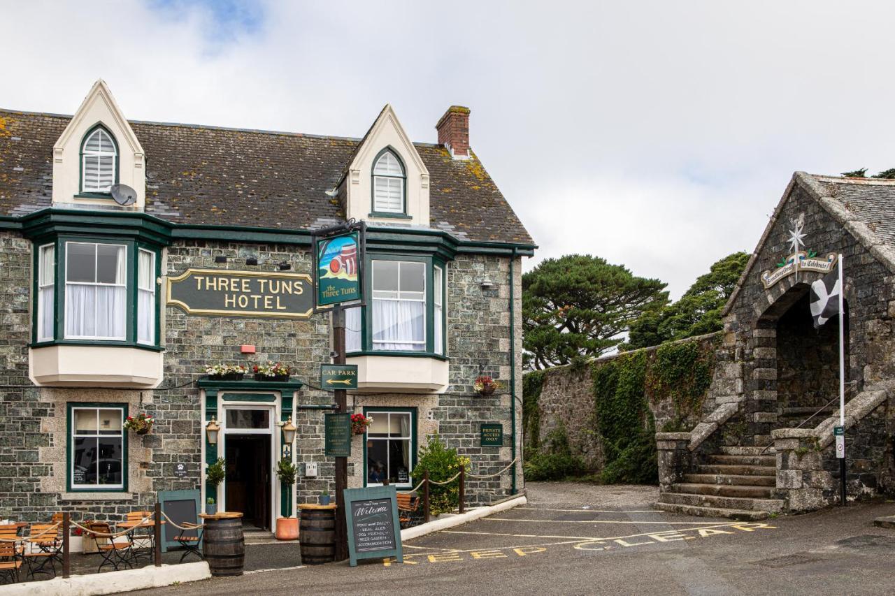 The Three Tuns Hotel Helston Buitenkant foto
