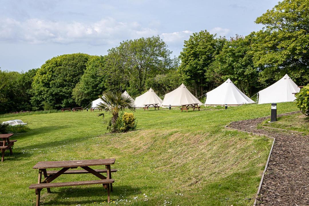 The Three Tuns Hotel Helston Kamer foto