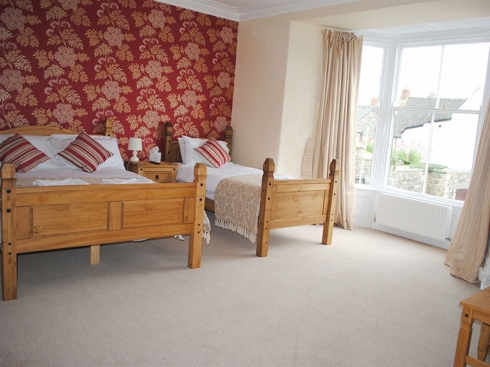 The Three Tuns Hotel Helston Buitenkant foto