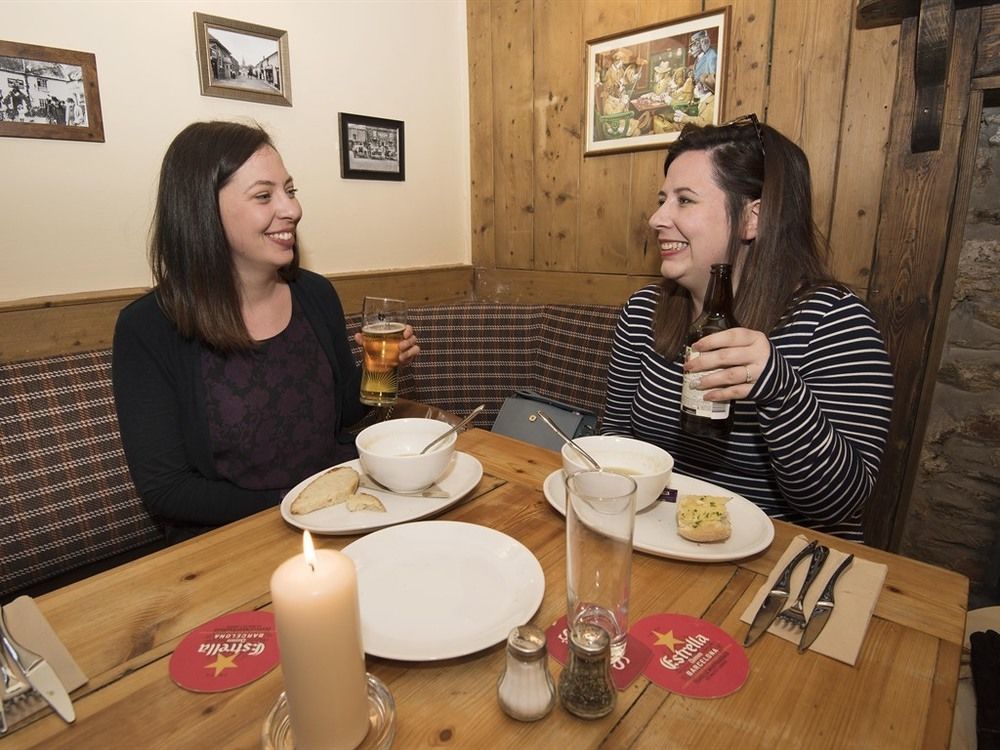 The Three Tuns Hotel Helston Buitenkant foto